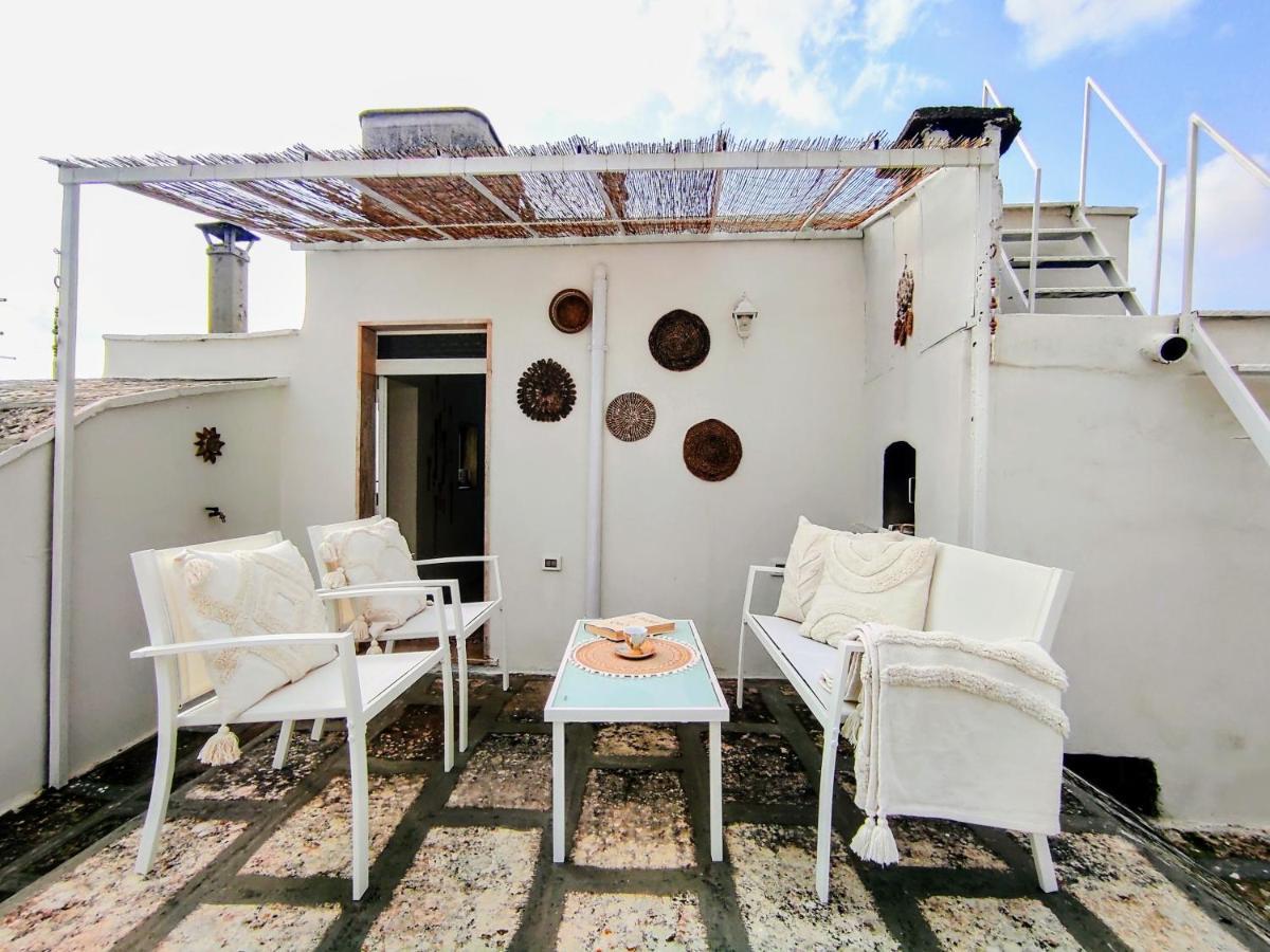 Cinque Terrazze: Freshly Renovated 2-Bedroom House เชจลีเมสซาปิกา ภายนอก รูปภาพ